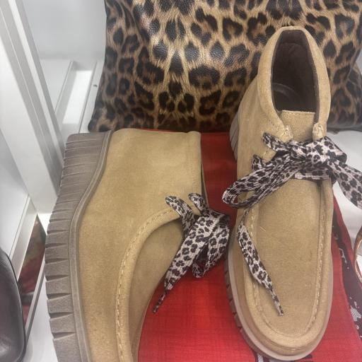 BOTIN GALIANA BEIGE
