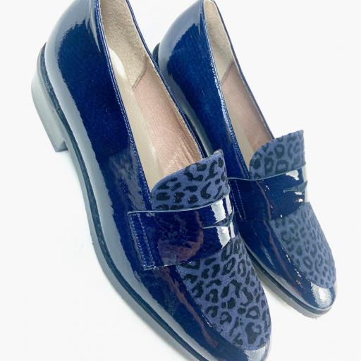 MOCASIN PRINT NAVY [1]