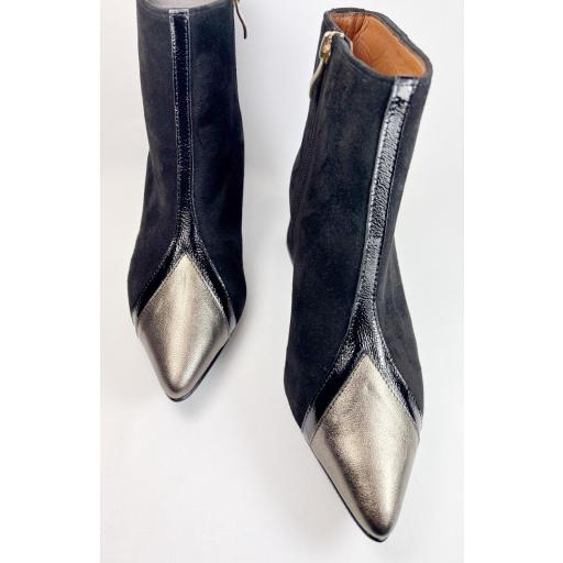 BOTIN NEGRO T PUNTERA METAL [1]