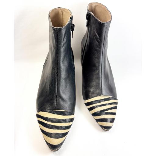 BOTIN NEGRO/CEBRA [2]