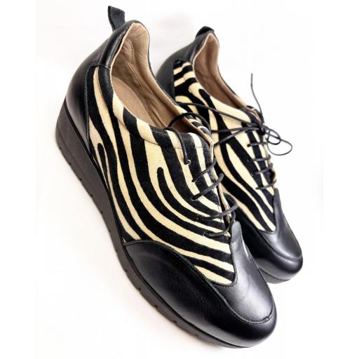 CORDONES NEGRO/CEBRA