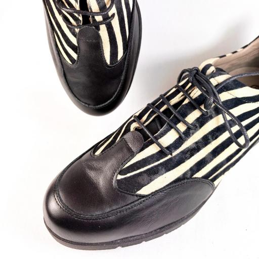 CORDONES NEGRO/CEBRA [3]