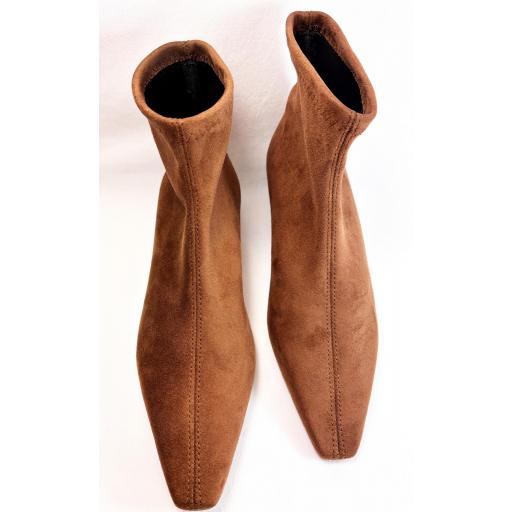 BOTIN ELASTIC CASTOR BAJO [3]