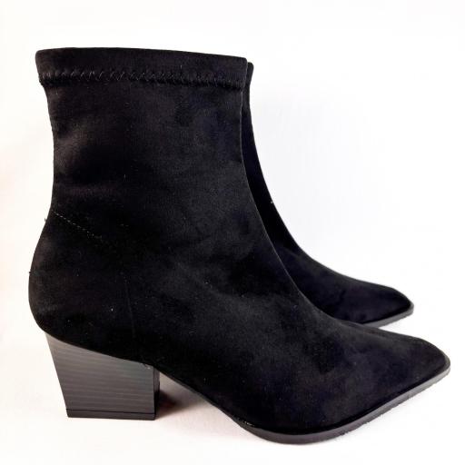 BOTIN NEGRO ELASTIC [1]