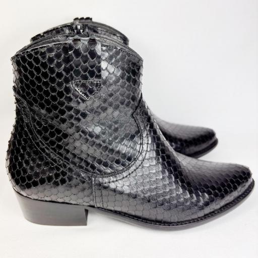 BOTIN ESCAMA NEGRO 