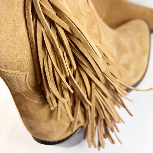 BOTIN FLECOS CUERO [0]