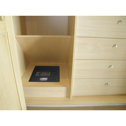 Caja Fuerte Camuflada Modelo Basa. [2]