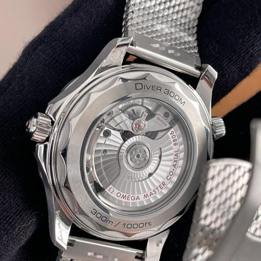 Omega Seamaster Diver 300M 42mm 210.30.42.20.01.010 [2]