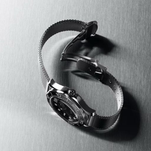 Omega Seamaster Diver 300M 42mm 210.30.42.20.01.010 [2]