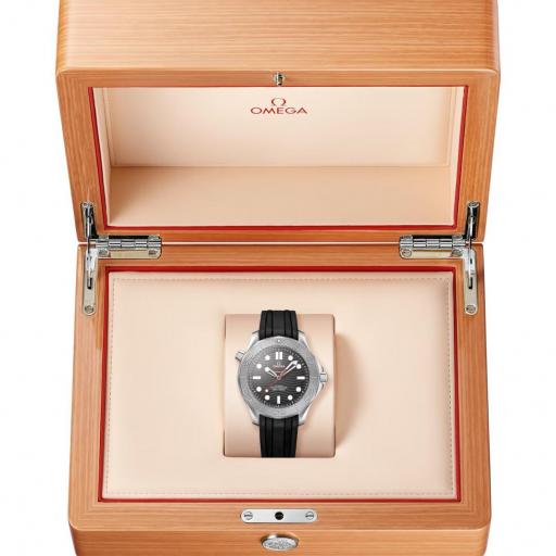 Omega Seamaster Diver 300M Edición Nekton 42mm 210.32.42.20.01.002 [3]