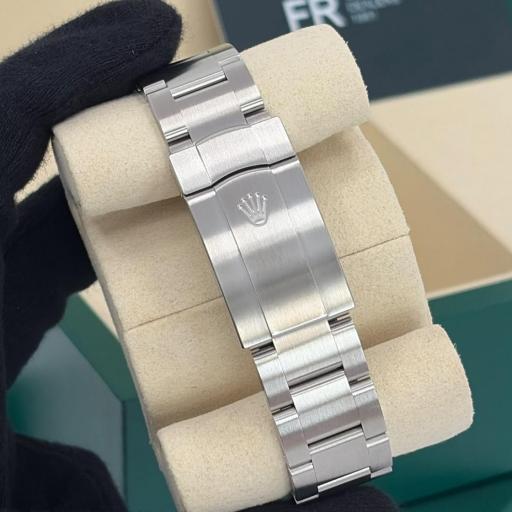 Rolex Oyster Perpetual 41mm 2026 [3]