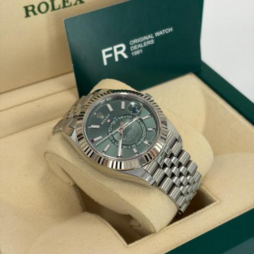 Rolex Sky Dweller Green Jubilee 2025 [1]