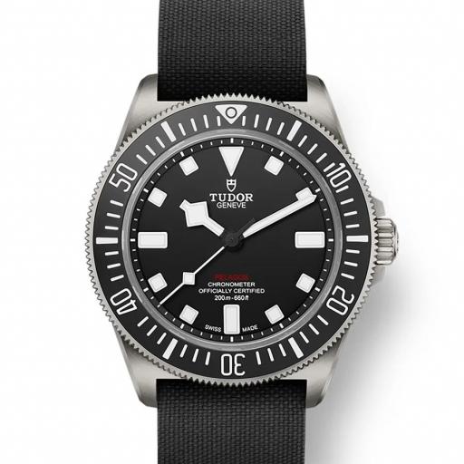 Tudor Pelagos FXD 42mm M25717N-0001