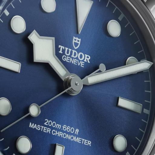Tudor Black Bay 68 43mm M7943A1A0NU-0001 [2]