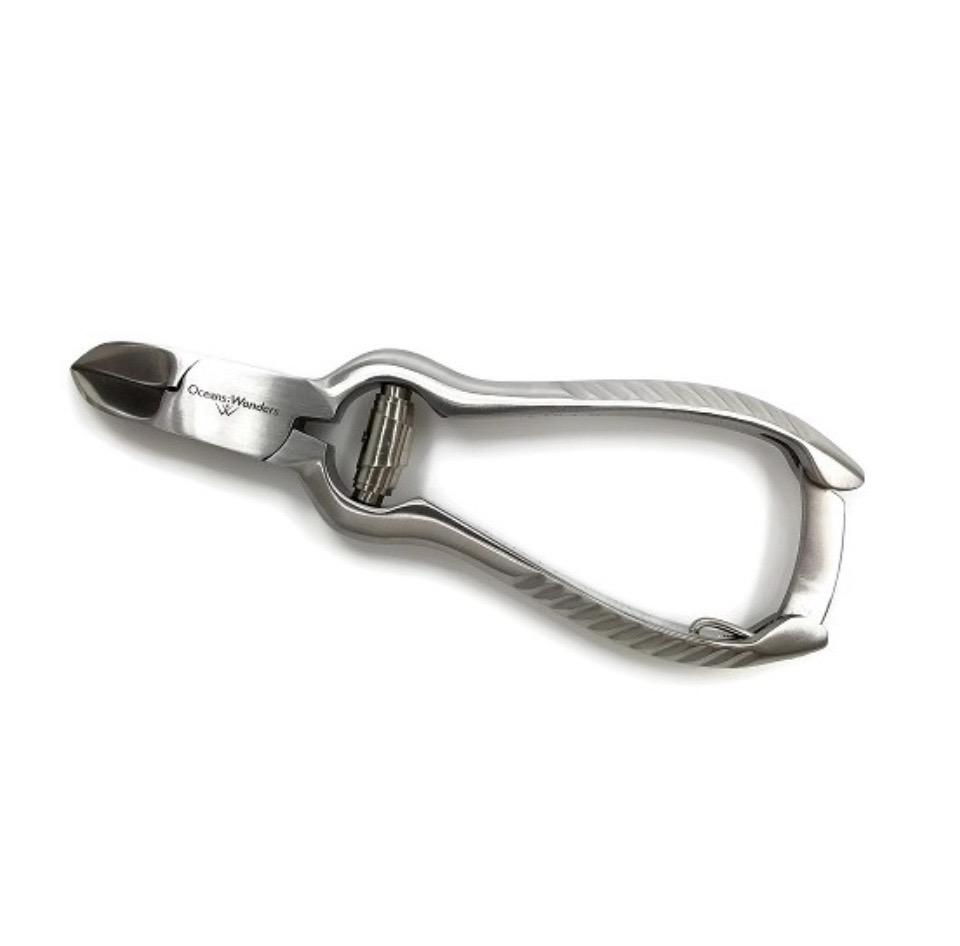 tenazas_oceanwonders_esquejado_corales