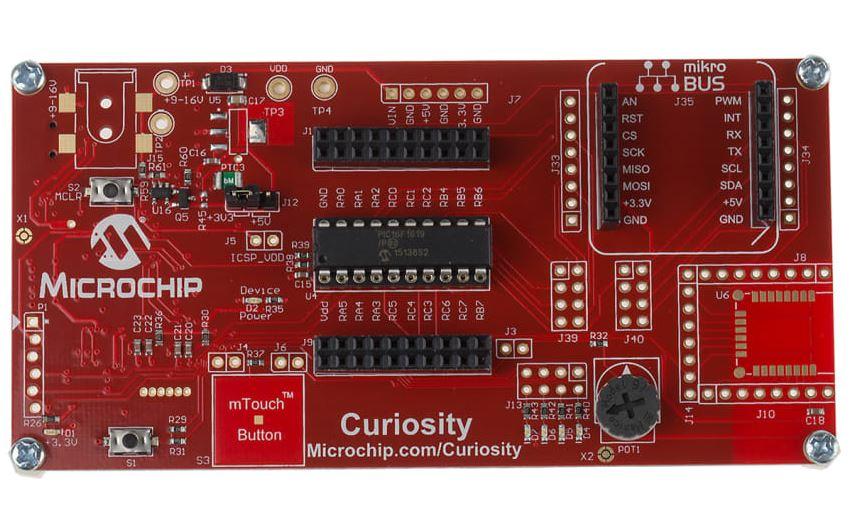 Placa de desarrollo Curiosity de Microchip, núcleo PIC8