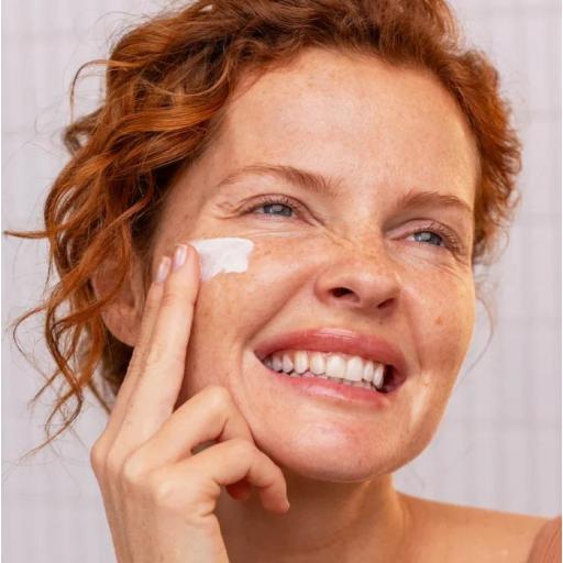 SVR FOTOPROTECTOR PHOTOAGE SPF 50+ [2]
