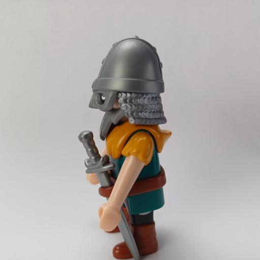 PLAYMOBIL GUERRERO ENANO MEDIEVAL mod681 [0]