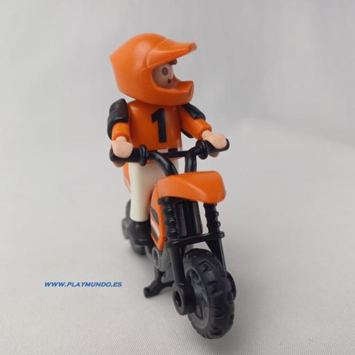 PLAYMOBIL 4698 SPECIAL NIÑO CON MOTO DE CROSS (AÑO 2010) [0]