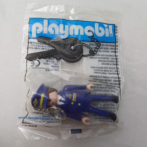 PLAYMOBIL LLAVERO PILOTO [1]