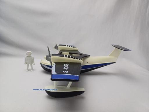 PLAYMOBIL HIDROAVION AVION DE POLICIA [1]