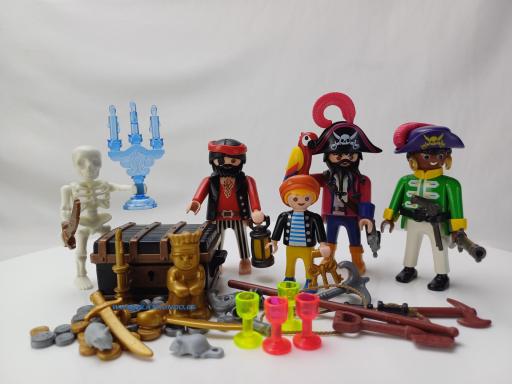 PLAYMOBIL 3939 PIRATAS CON TESORO (2000- 2007) [0]