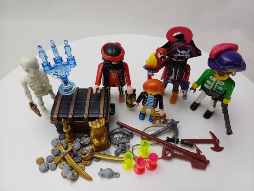 PLAYMOBIL 3939 PIRATAS CON TESORO (2000- 2007) [1]