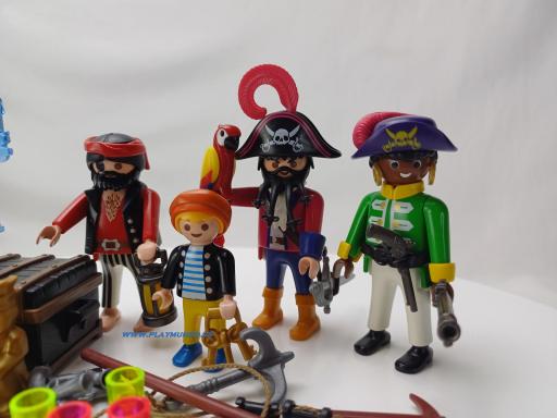 PLAYMOBIL 3939 PIRATAS CON TESORO (2000- 2007) [4]