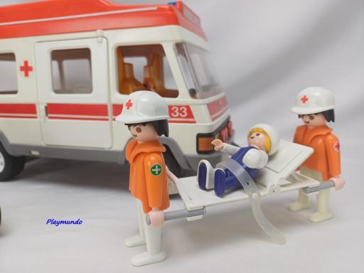 PLAYMOBIL 3456 AMBULANCIA (V3 AÑO 1989 - 2000) [1]