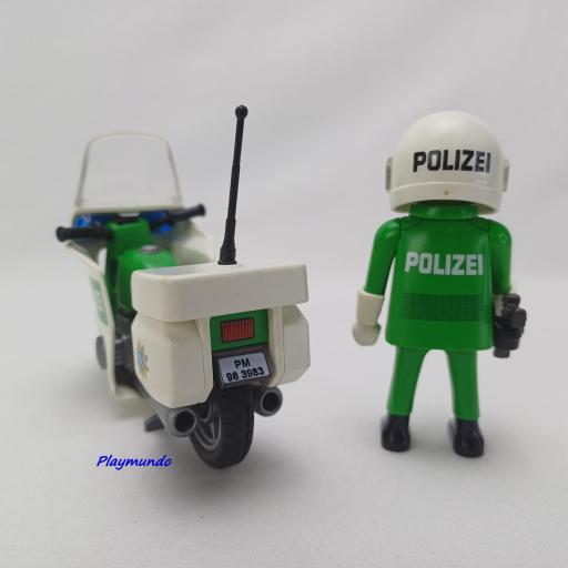 PLAYMOBIL 3983 POLICIA CON MOTO ALEMANA (AÑO 1998 -2008) [4]
