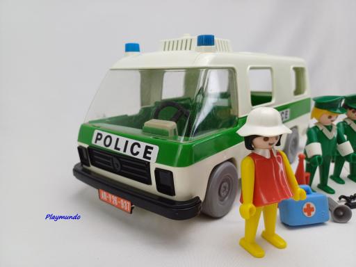 PLAYMOBIL 3253 FURGONETA DE POLICIA (AÑO 1977 - 1983) [2]