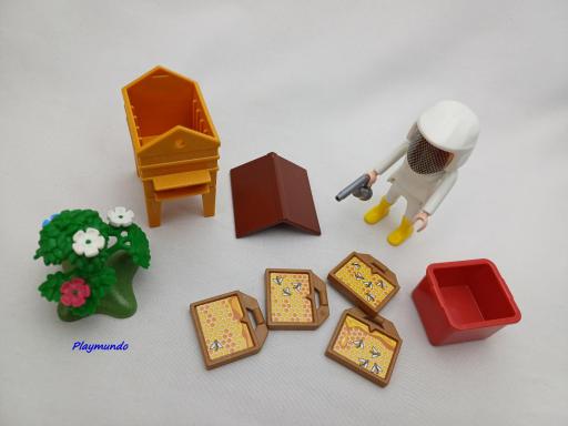 PLAYMOBIL APICULTORA CON COLMENA  [2]