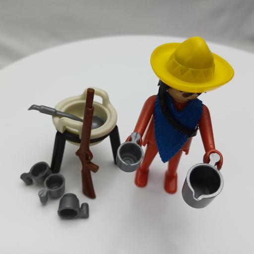 PLAYMOBIL 3344 MEXICANO BANDIDO CON CALDERO (AÑO 1976) [1]