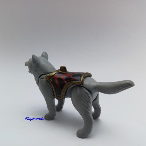 PLAYMOBIL LOBO CON ARMADURA MEDIEVAL  mod0042 [2]