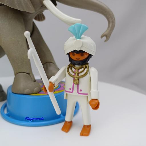 ​PLAYMOBIL 3711 ELEFANTE DEL CIRCO CON DOMADOR Y ACROBATA (V2 AÑO 1993 - 1994) [2]