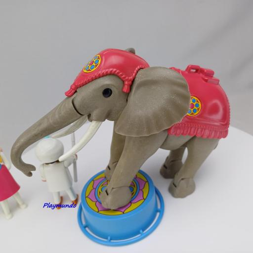 ​PLAYMOBIL 3711 ELEFANTE DEL CIRCO CON DOMADOR Y ACROBATA (V2 AÑO 1993 - 1994) [4]