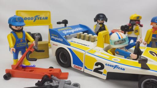 PLAYMOBIL 3738 COCHE DE CARRERAS con EQUIPO ( AÑO 1992) [2]