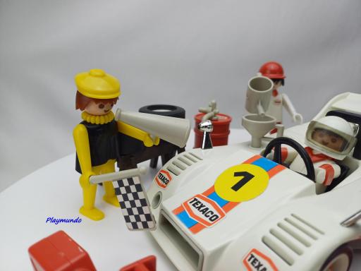 PLAYMOBIL 3520 COCHE DE CARRERAS EQUIPO (AÑO 1979) [2]