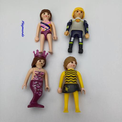 PLAYMOBIL 4 MUJERES CLICK DEFECTO (DESGASTE DIBUJO)