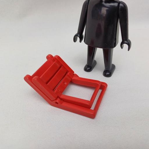 PLAYMOBIL SILLA ROJA PLEGABLE MOBILIARIO MOD32 [0]