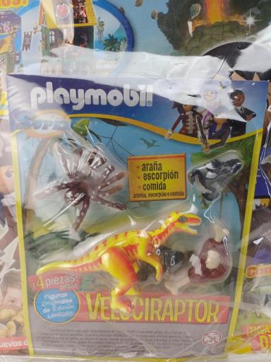 PLAYMOBIL REVISTA SUPER 4 Nº11  VELOCIRAPTOR  (JULIO 2017) [1]