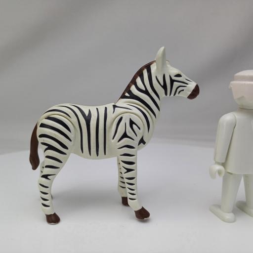 PLAYMOBIL ANIMALES CEBRA