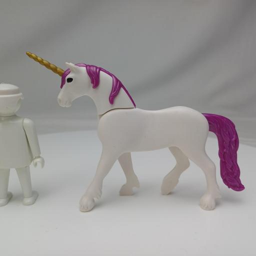 ​PLAYMOBIL UNICORNIO CABALLO MOD04