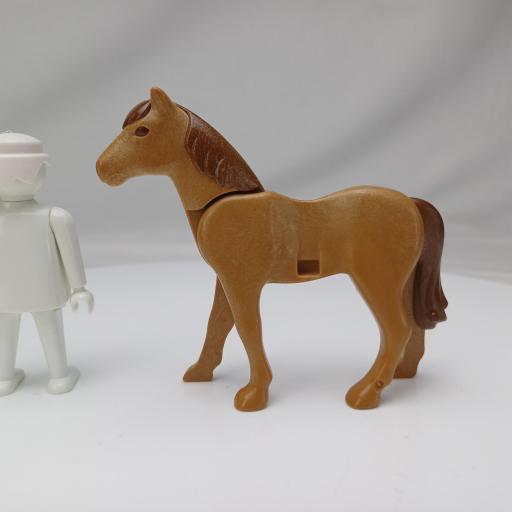 PLAYMOBIL CABALLO MARRON mod068