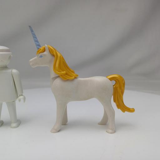 ​PLAYMOBIL UNICORNIO CABALLO MOD07 [1]