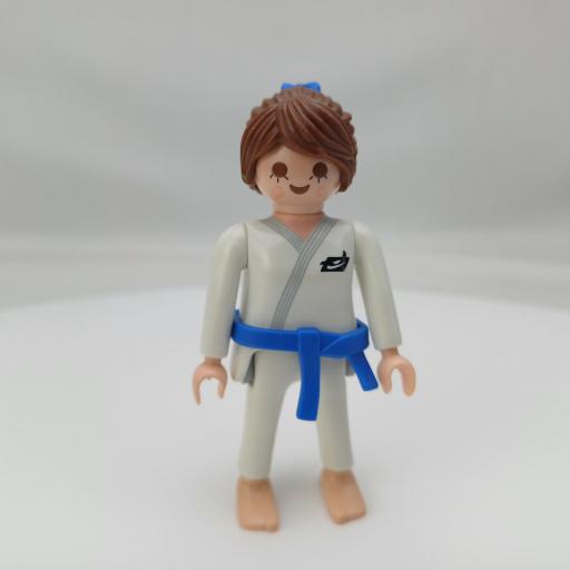 PLAYMOBIL SERIE 10 CHICAS JUDOKA KARATECA [1]