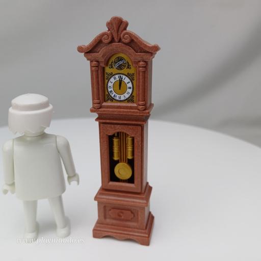 PLAYMOBIL RELOJ DE PIE