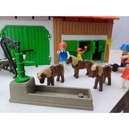 PLAYMOBIL 3436 GRANJA PONIS (VERSION 1 AÑO 1985) [3]