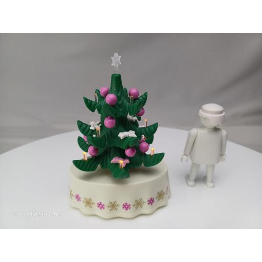 PLAYMOBIL ARBOL DE NAVIDAD CON LUZ [2]