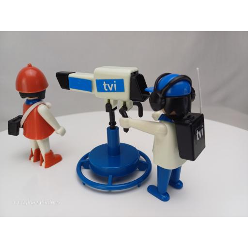 PLAYMOBIL 3571 REPORTERA CON CAMARA  (AÑO 1979 - 1985) [3]